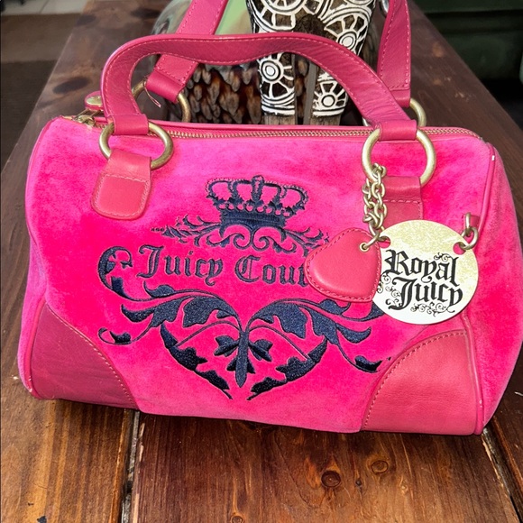 Juicy Couture Handbags - Juicy Couture Pink Purse